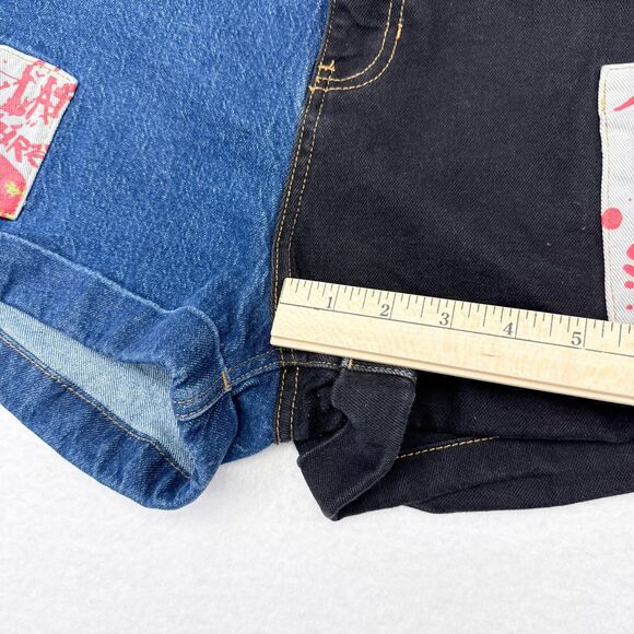 Nightmare On Elm Street Freddie Kruger Denim Shorts Hot Topic Goth Punk Horror - Picture 9 of 9